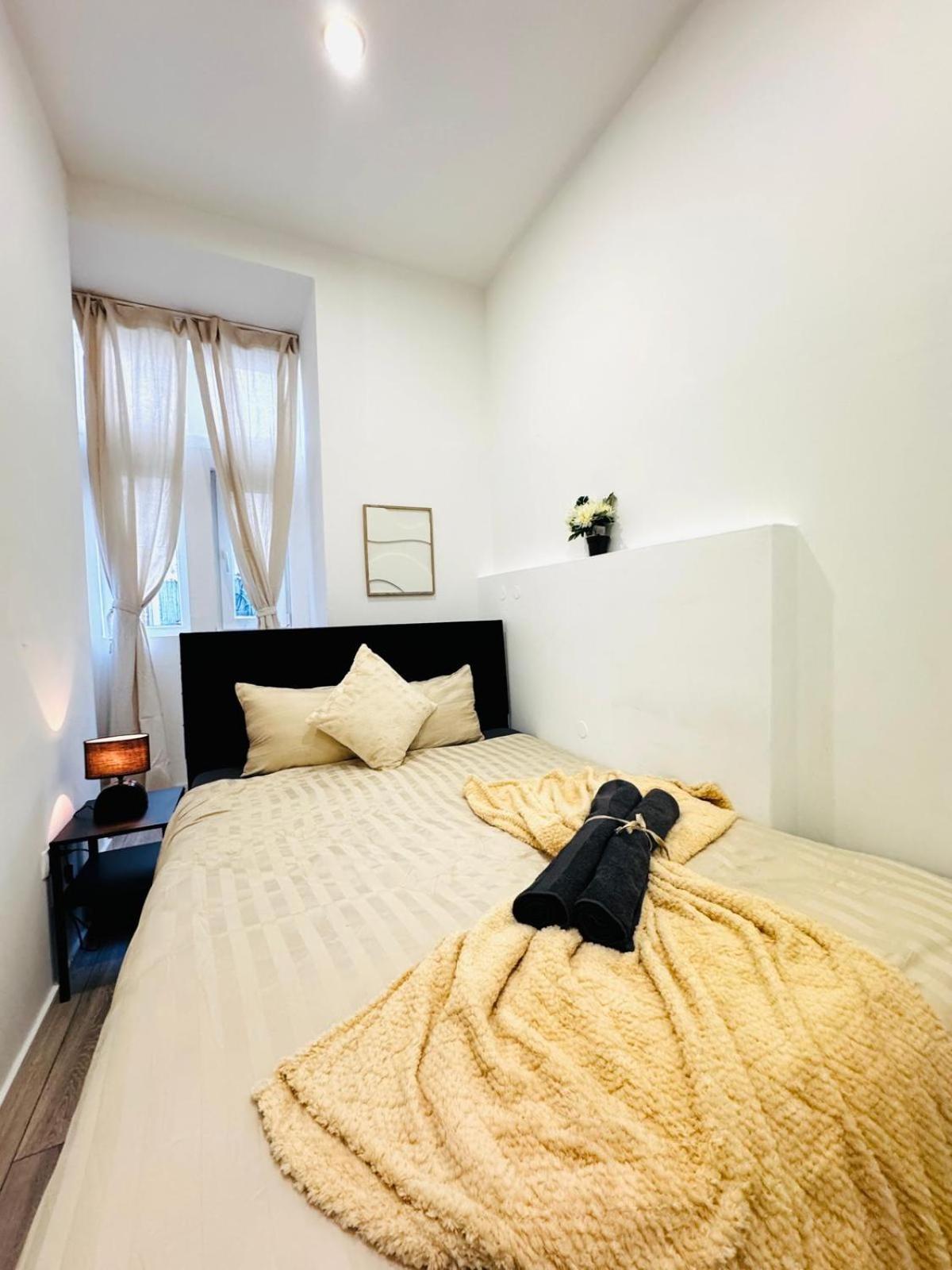 Appartement Elegant 5-br Shared Ideal For Groups & Families *