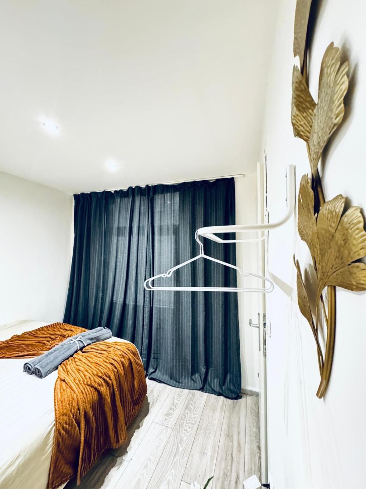 Elegant 5-br Shared Ideal For Groups & Families * Wenen