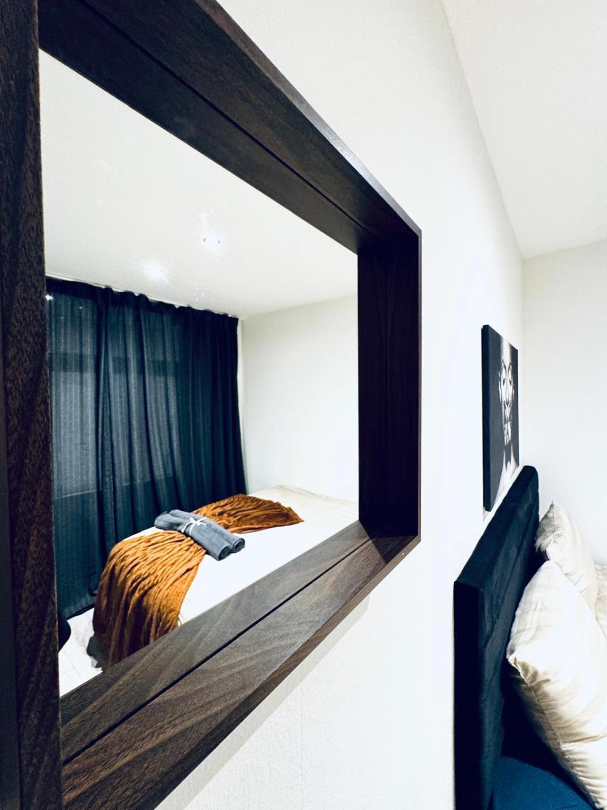 Elegant 5-br Shared Ideal For Groups & Families Appartement Wenen