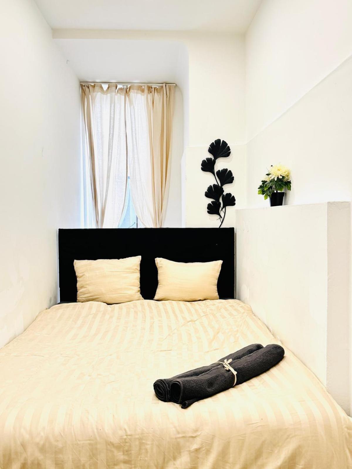 Elegant 5-br Shared Ideal For Groups & Families Appartement